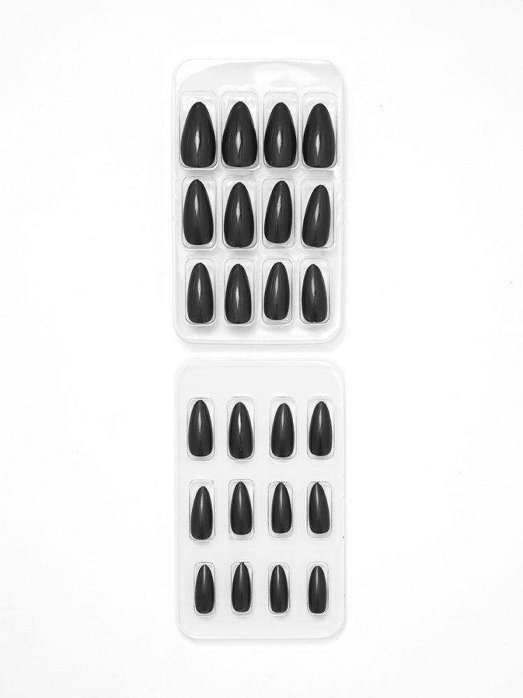 סט ציפורניים להדבקה