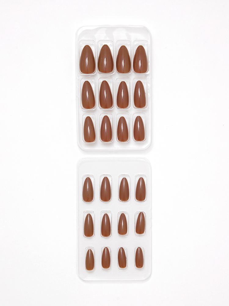 סט ציפורניים להדבקה