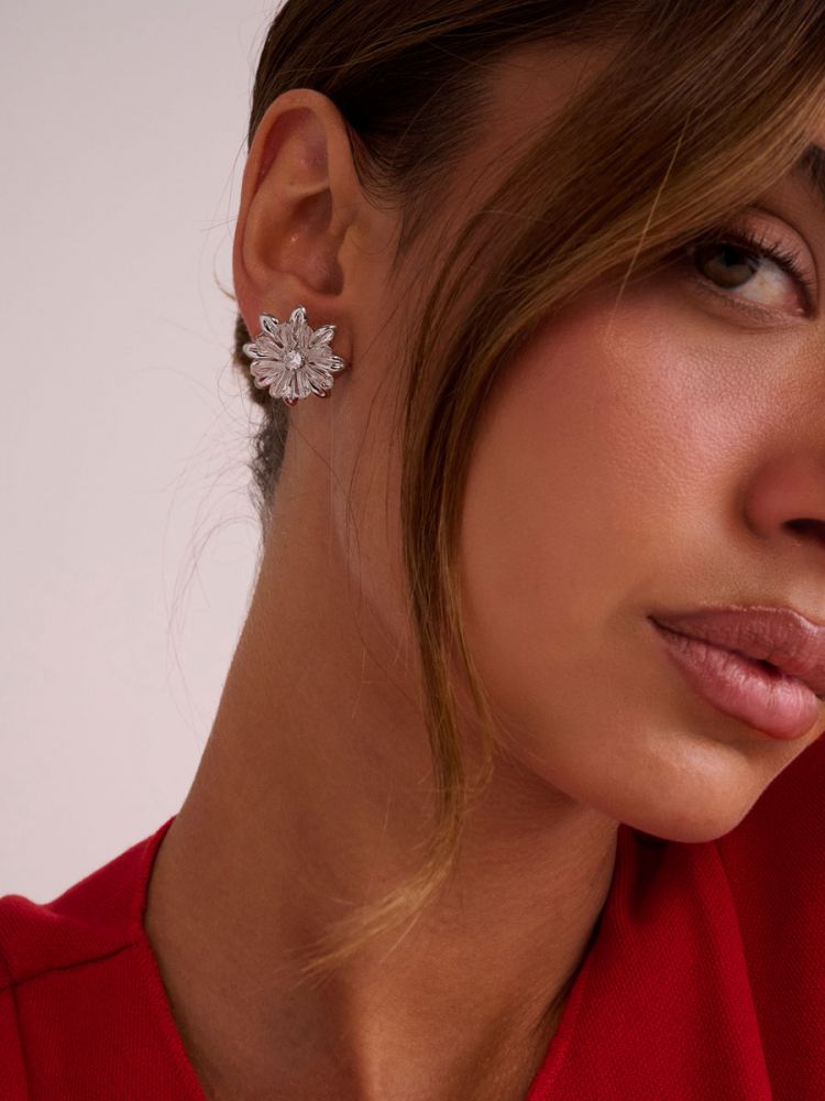 עגילי פרח קריסטלים