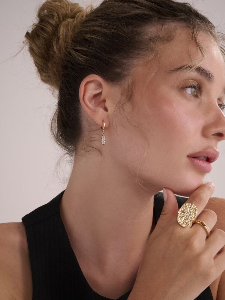 עגילי חישוק עם תליון