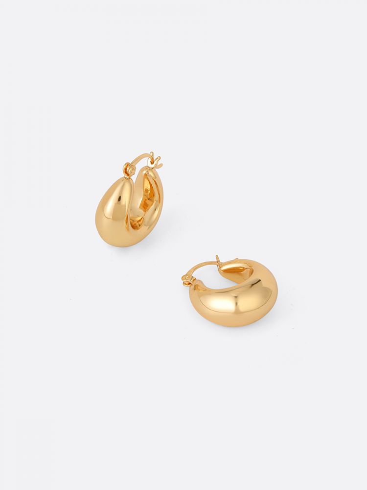 עגילי חישוק בעובי משתנה