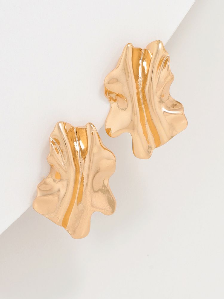 עגילי סטייטמנט מעוצבים