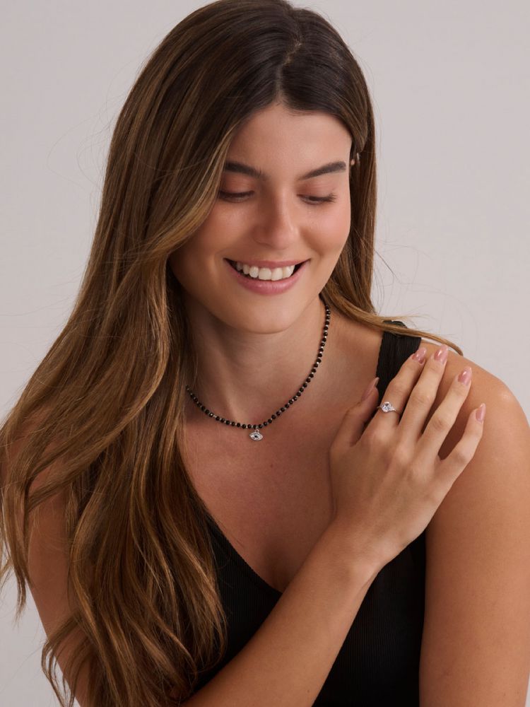 שרשרת חרוזים עם תליון