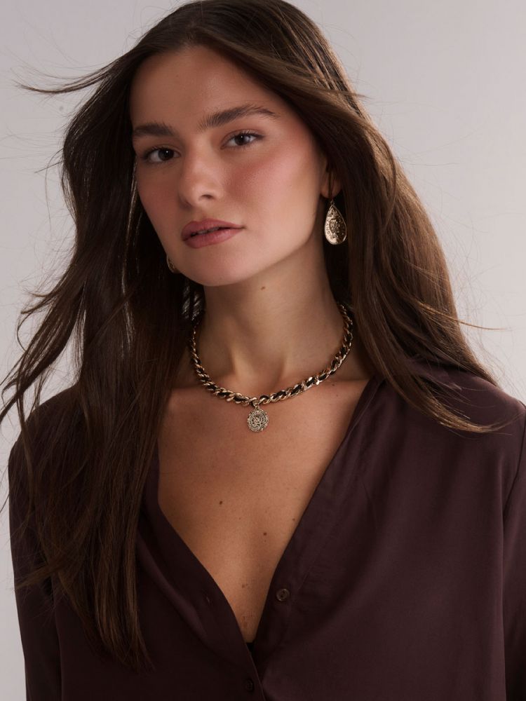 שרשרת חוליות עם תליון