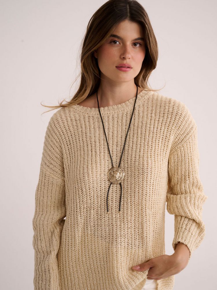 שרשרת חוט עם תליון סטייטמנט