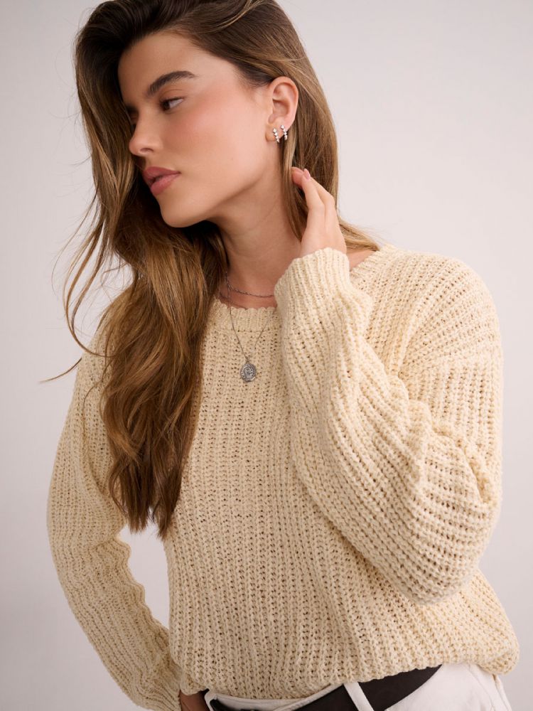 עגילי זירקונים צמודים מכסף 925