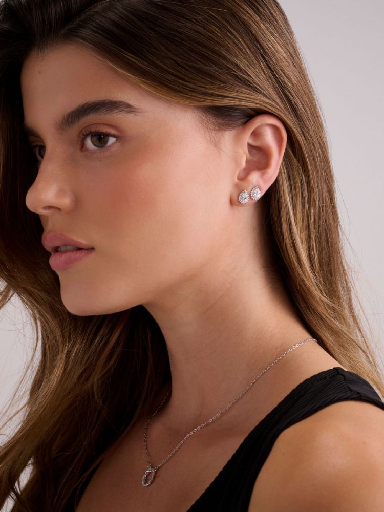 עגילי טיפה משובצים מכסף 925