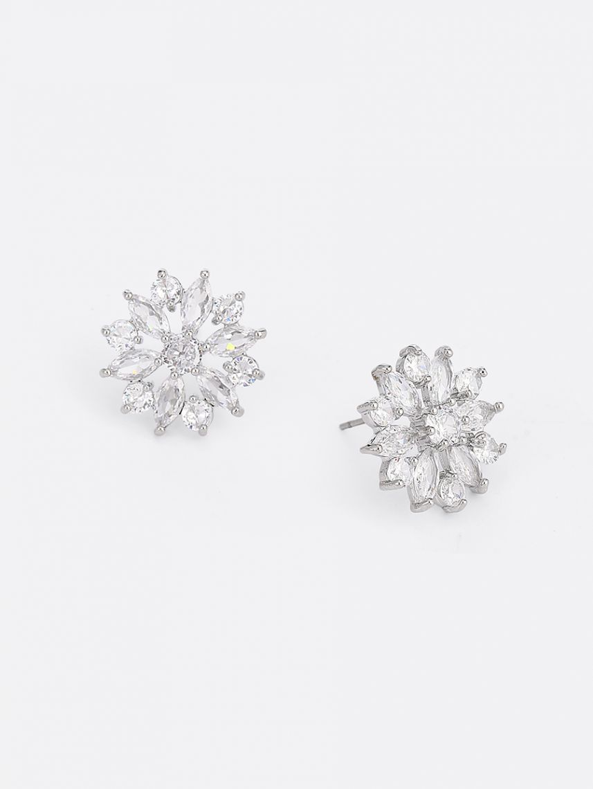 עגילי פרח מעוטרים