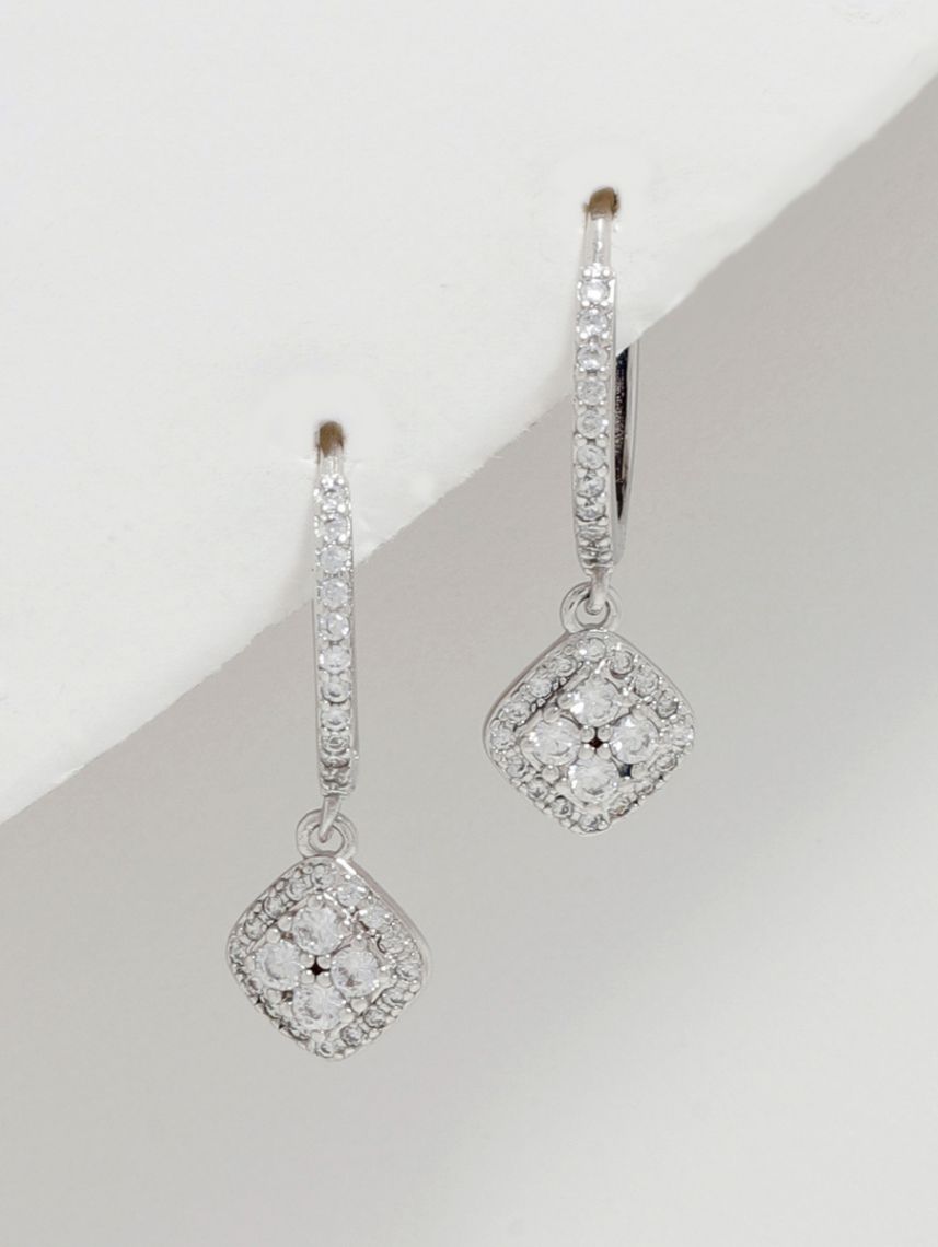 עגילי חישוק משובצים מכסף 925 עם תליון