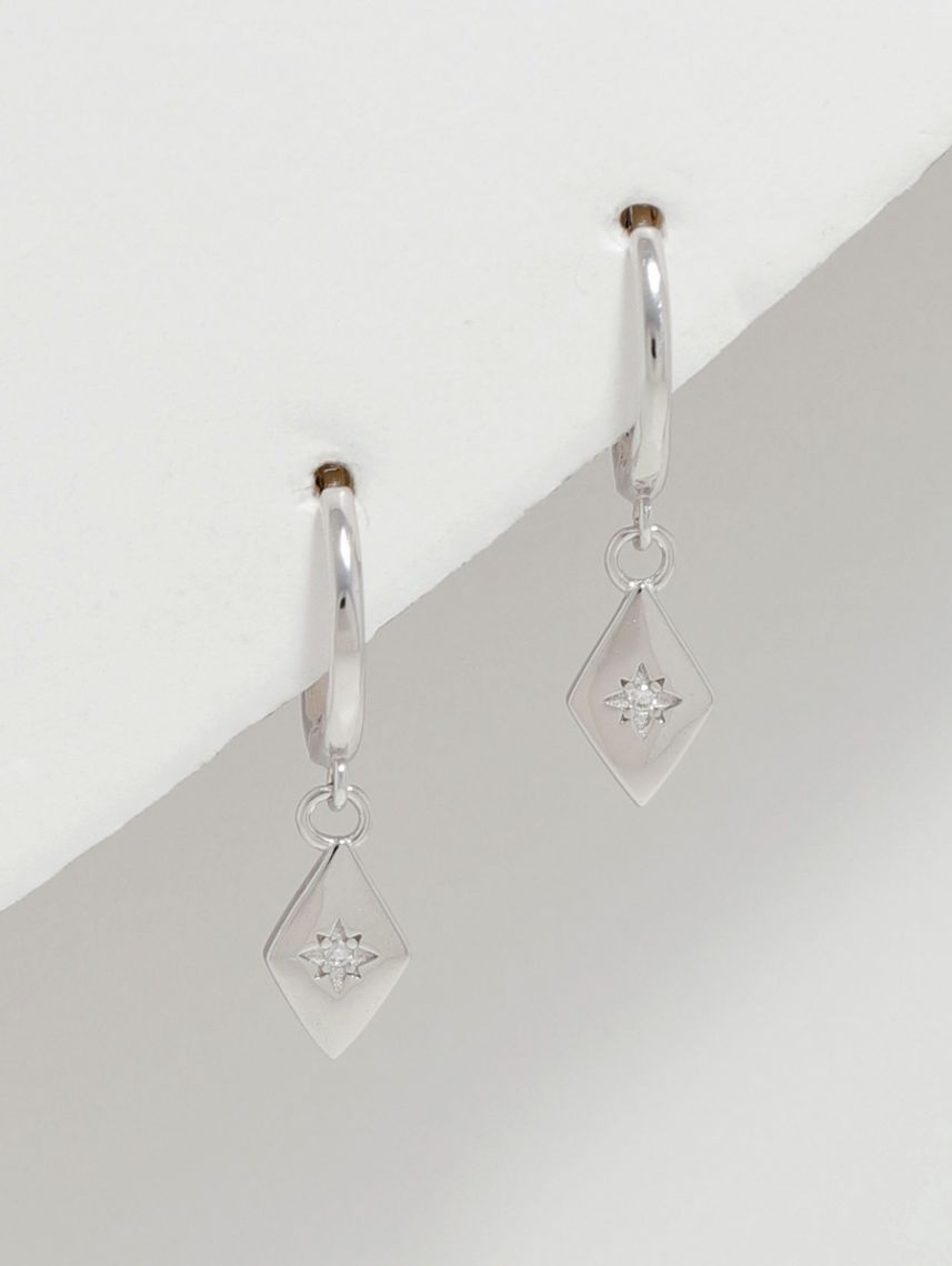 עגילי חישוק עם תליון מכסף 925