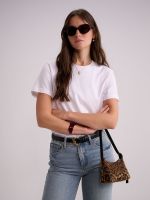 קלאץ’ פרוותי מנומר