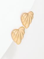 עגילי לב מעוצבים