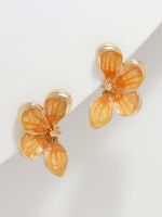 עגילי חצי פרח