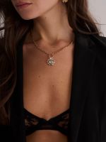 שרשרת חוליות עם תליון