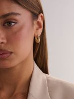 עגילי חישוק בציפוי זהב 14K