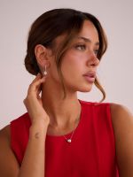 עגילי חישוק משובצים מכסף 925 עם תליון