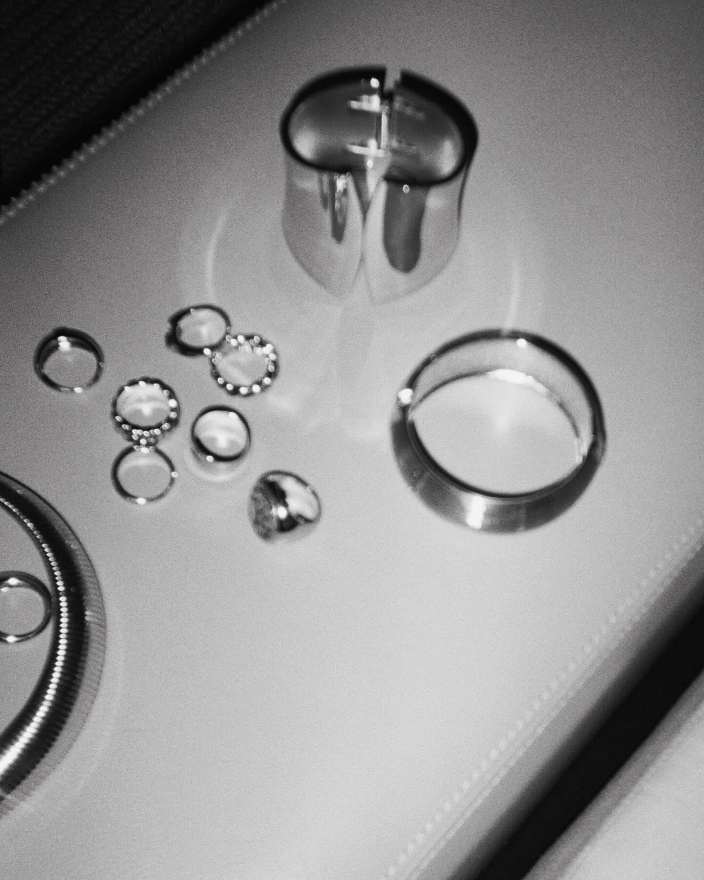 We are super excited to drop Top Ten’s new winter collection! #topten ✨